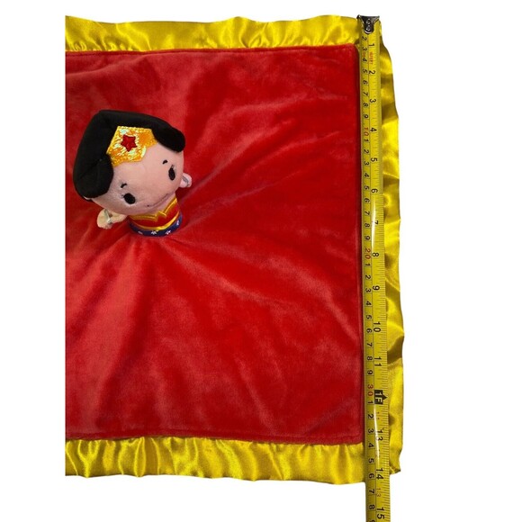 Wonder Woman Baby Security Blanket Plush DC Comics Lovey By Hallmark Itty Bittys - Picture 12 of 12